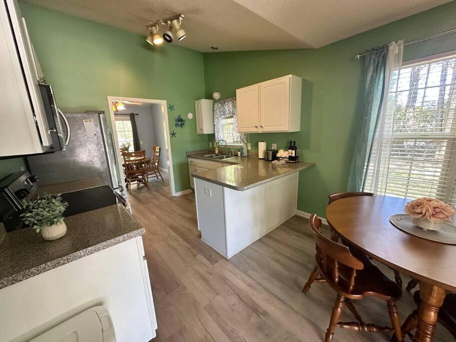 Adorable 3Br/2Ba W/ Garage 2Min Walk Ecu Health Villa Greenville Exterior photo